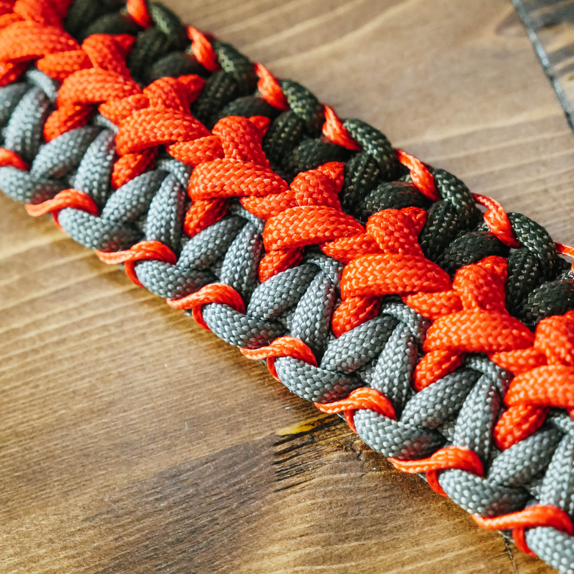 Phalanx Paracord Bracelet Project Kit – Paracord Weavers