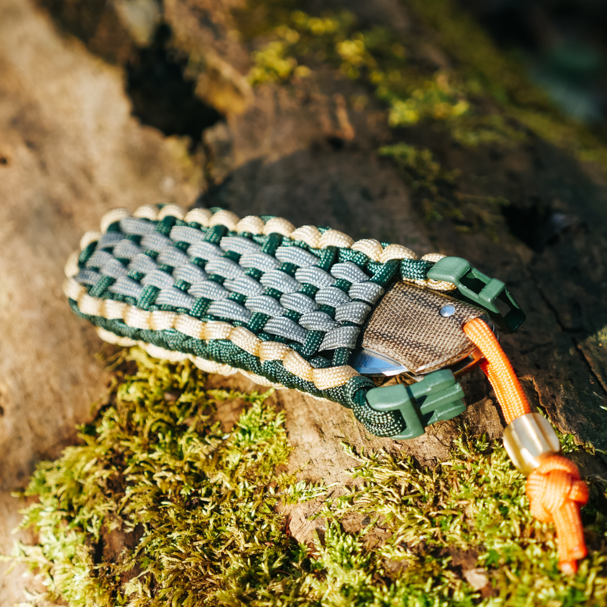 paracord survival gear Paracord Survival Kit: Knife Belt Holder & Bottle Wrap Combo – Paracord  Weavers
