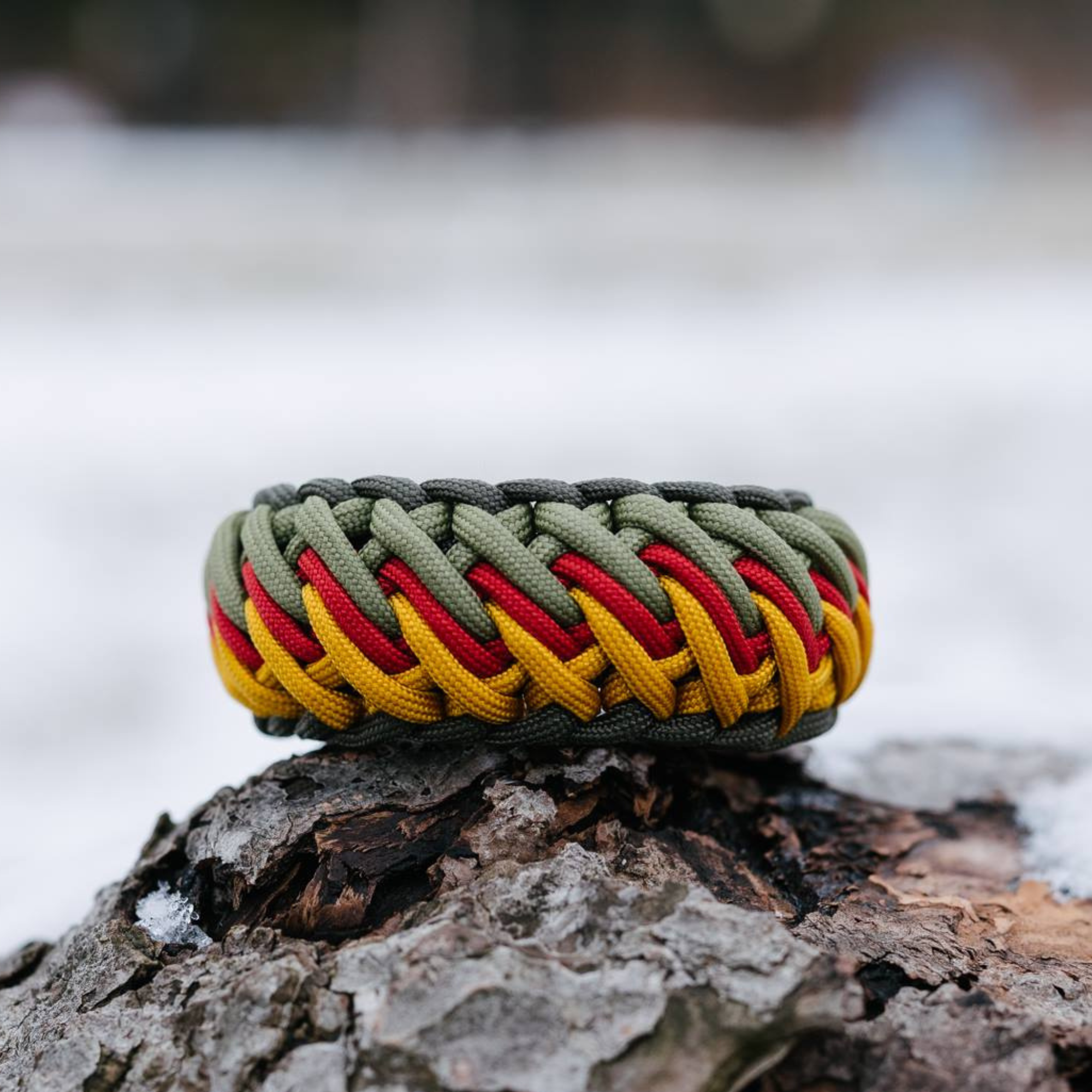 TaoTao Falls Project Kit- Makes Bracelets! – Paracord Weavers