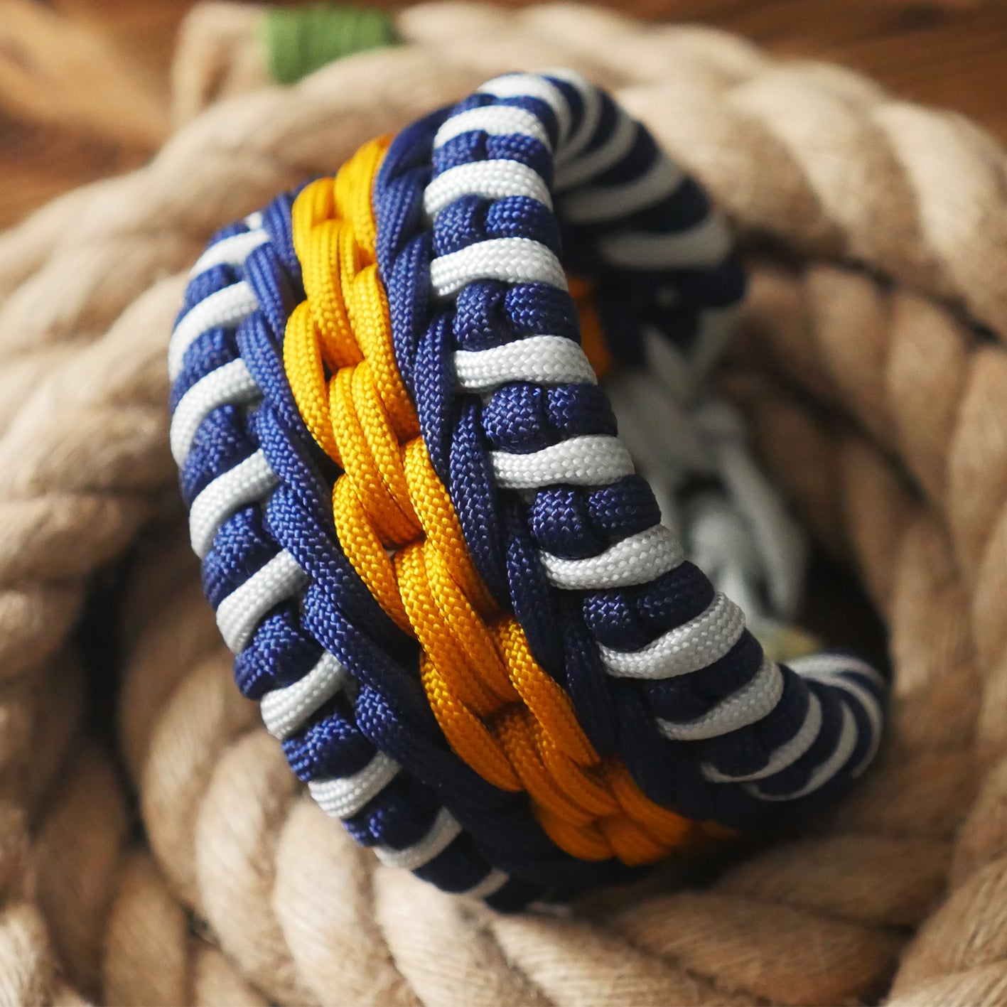 Highlander Bracelet Project Kit - Makes 2 Bracelets!